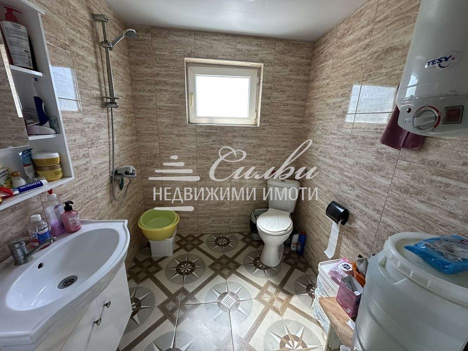 Самостоятелна ТУХЛЕНА къща - кв.Бряг