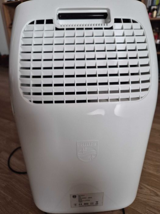 Purificator aer Philips Series 1000.