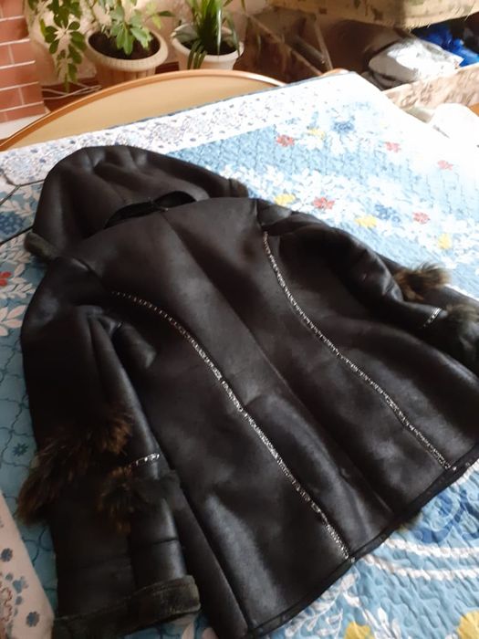 Продаю женскую дублёнку