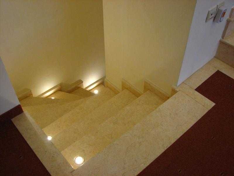 Дава се под наем Къща в Бургас, Ветрен - 240 кв.м за 1000 € - Снимка #10