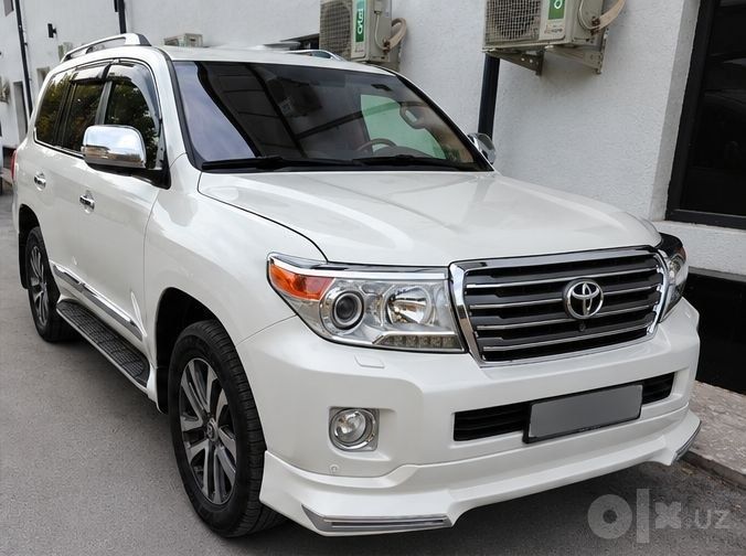 Продам Toyota Land Cruiser 200