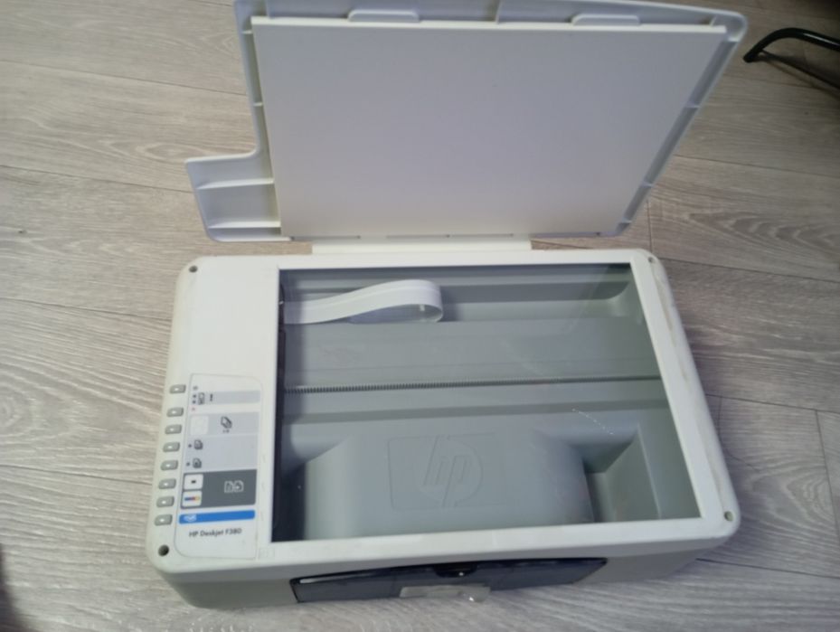 Продам принтер почти новый