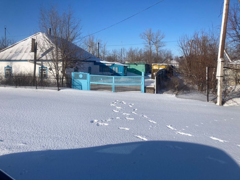 Продаю дом в поселке