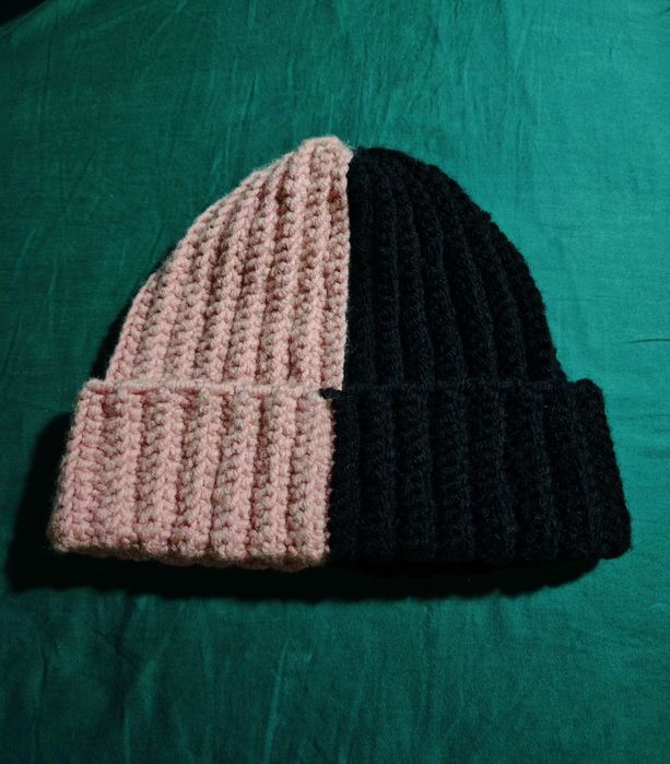 Шапка Кишлака апфс черно-розовая