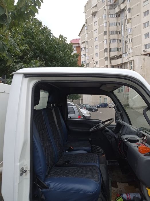 Nissan CABSTAR  2001