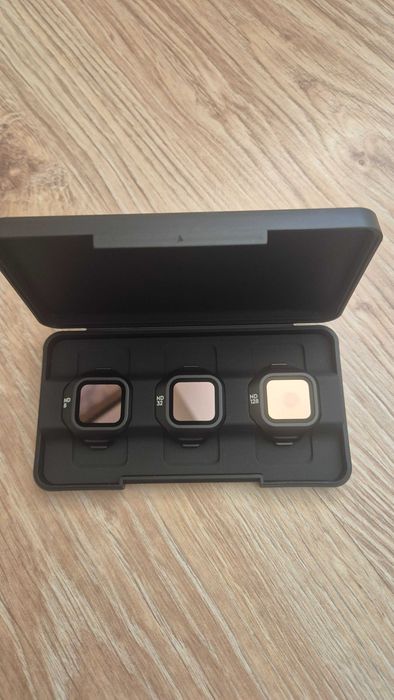 Продавам дрон DJI Mini 5 Pro fly more combo(RC2)