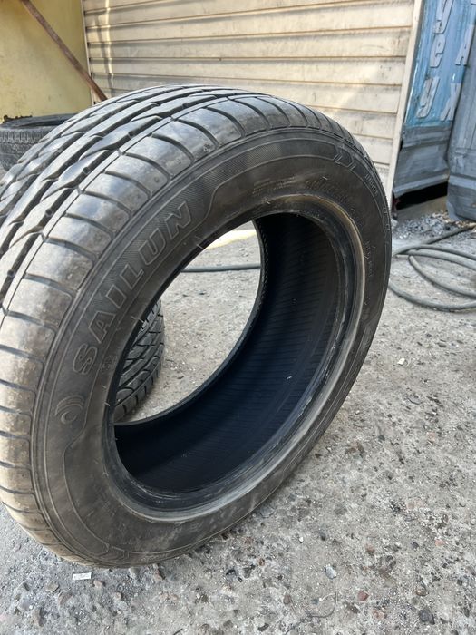 Б/У шина летняя 215/55 R16.