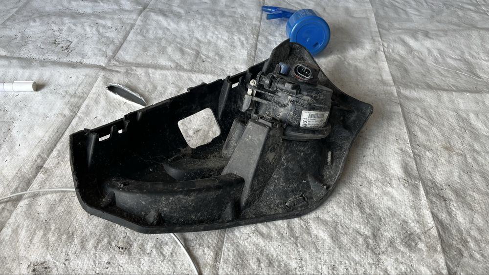 Ляв и десен халоген BMW X1 E84