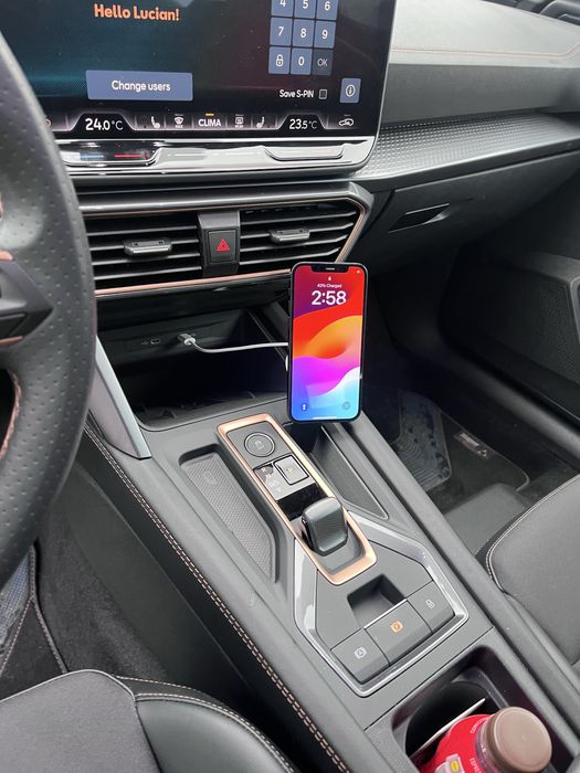 Suport telefon magsafe cupra formentor/ seat leon