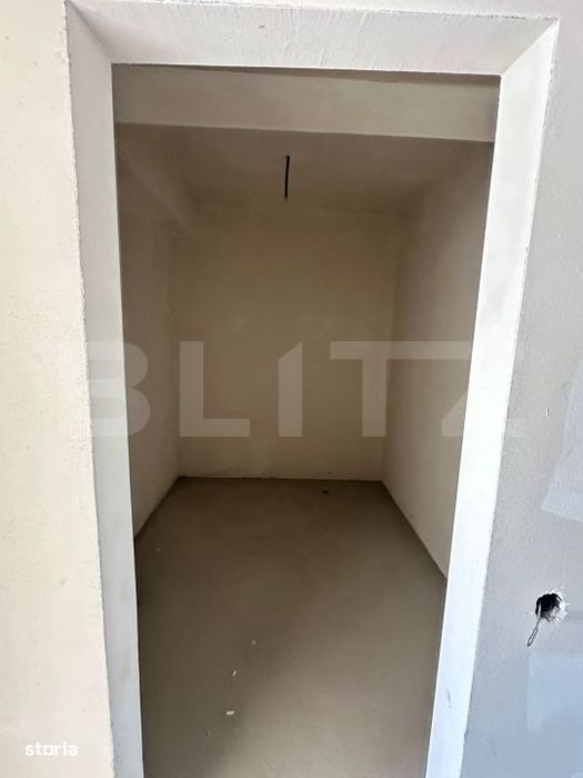 Apartament semifinisat, bucatarie inchisa, dressing, parcare, zona Ter