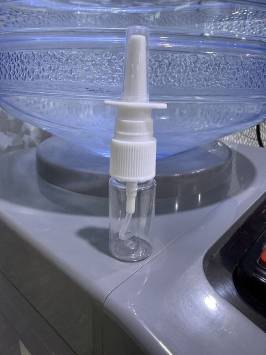 Пустые бутылки с брызгатель для носа