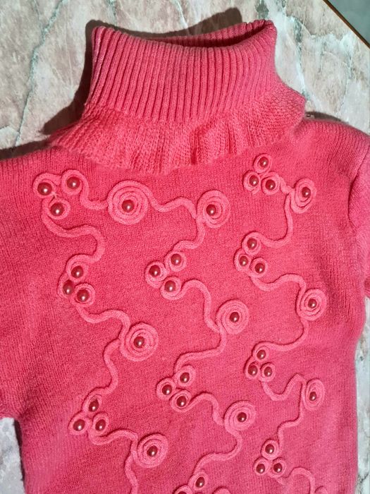 Свитер тёплый на девочку