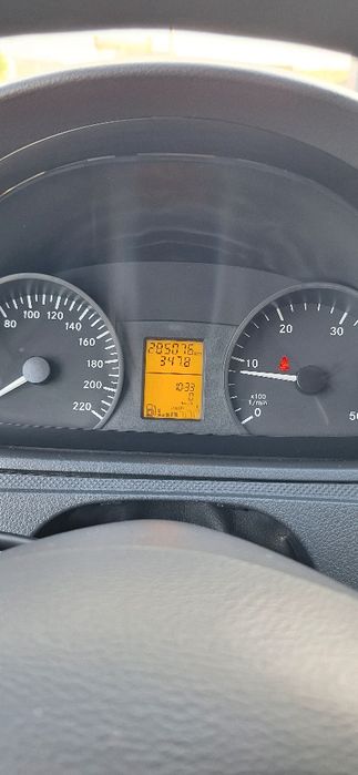Vând Mercedes Vito 113 2014 impecabil