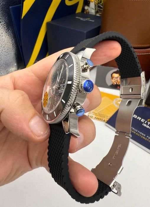 Breitling Superocean Heritagr II