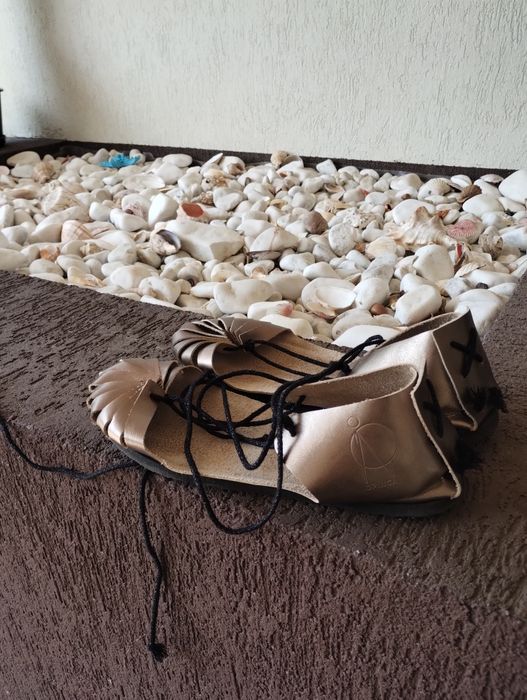 Sandale cu snur tip opinca,piele naturala,brand Opinca,auriu