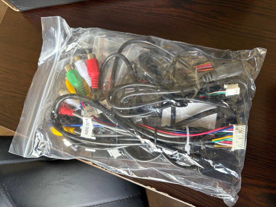 мултимедия за кола S9008F