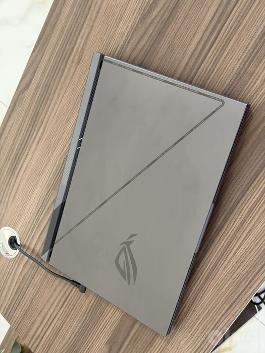 ASUS ROG Strix G18