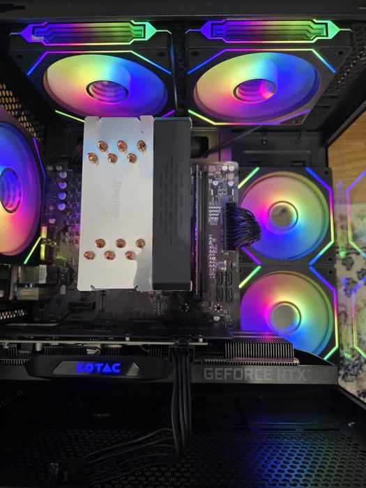 Ryzen 5 9600X. Rtx 4070