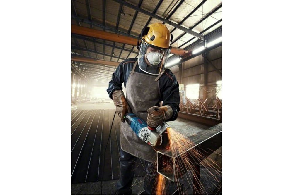 Угловая шлифмашина Bosch GWS 30-230 B Professional