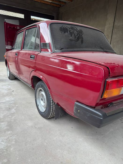 Vaz 2107 sotiladi