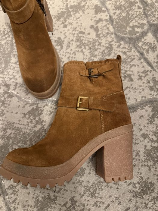 дамски ботуши,номер 38,цена 110 лв.