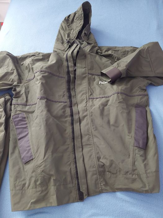 Ловно рибарски комплект дрехи Pelzer