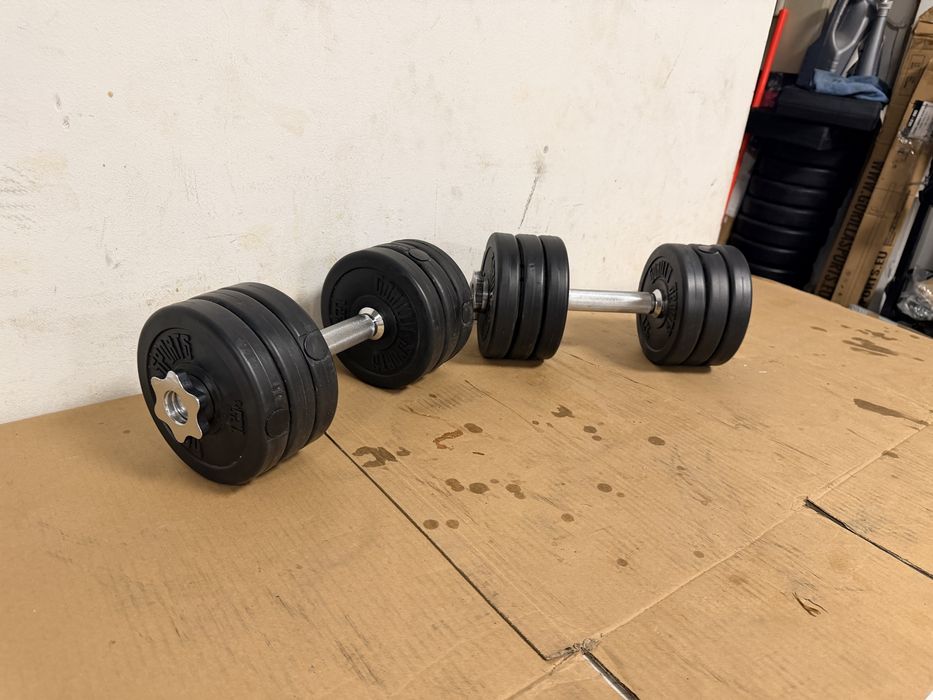 Gantere reglabile noi set 20 kg. 10 kg+10 kg=20 kg pret promo 120 lei