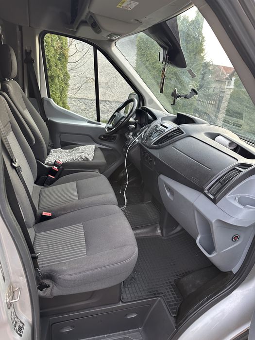 Ford Transit 2017 E6 8+1locuri