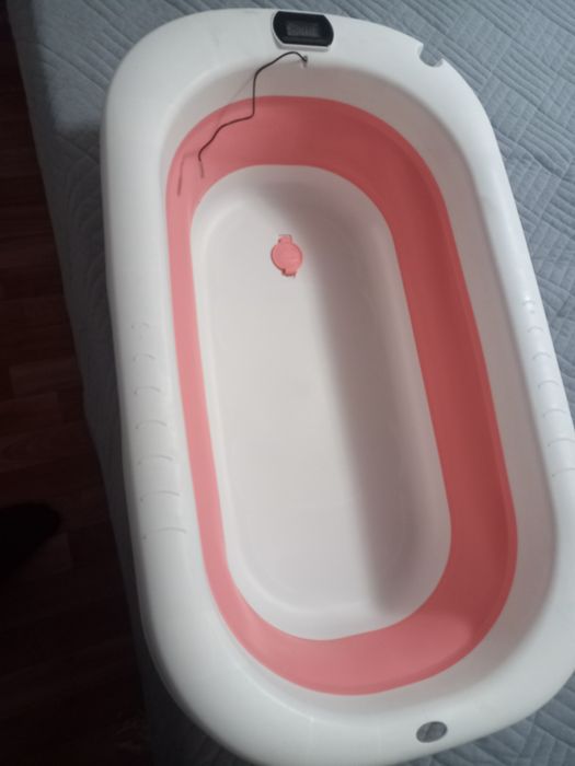 Продам ванну детской