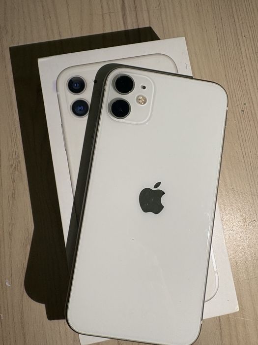 Продам IPhone 11 128GB