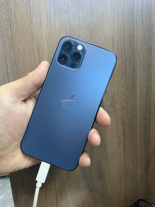 Iphone 12 pro blue