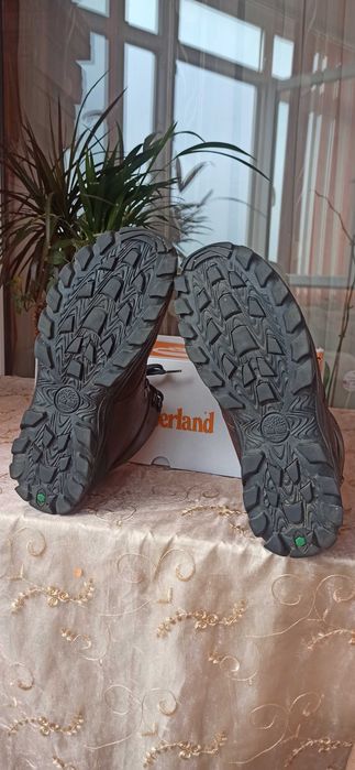 Salomon№43 1/3-210лв,Thimberland№ 43-160лв Kappa № 42-70 лв.ARO №42-35