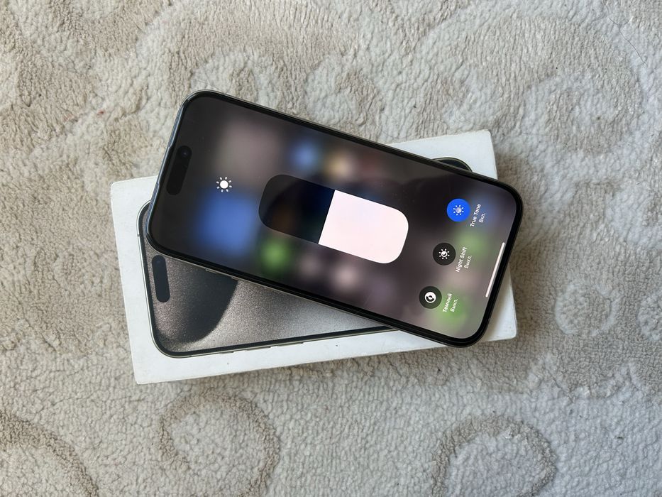 IPhone 15 pro срочна продажи