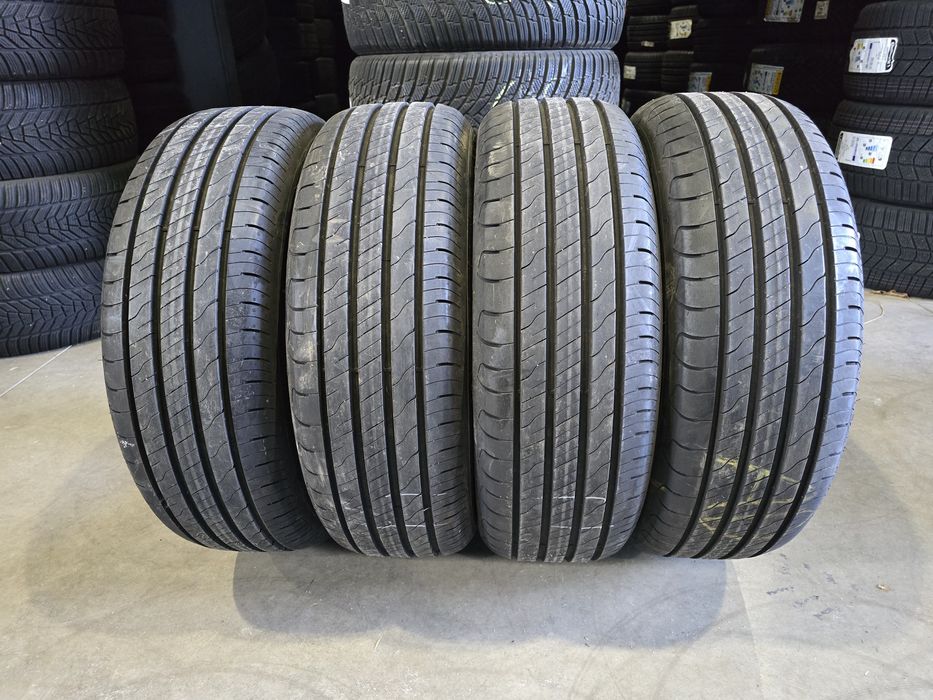 215/60/17 GOODYEAR 4бр