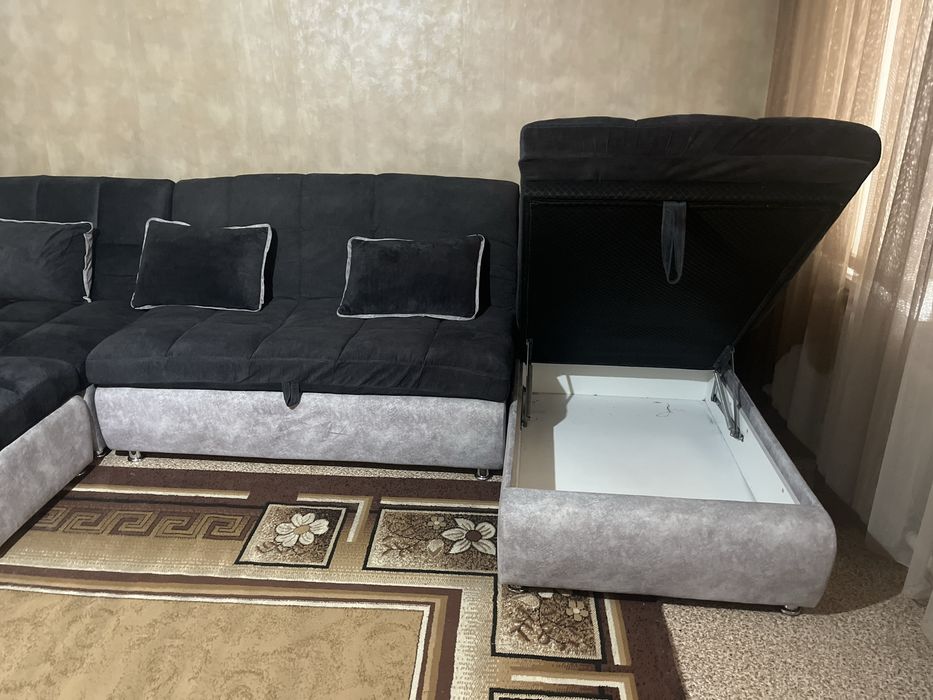 Продам диван пума