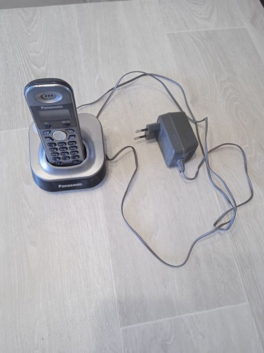 Радиотелефон PANASONIC