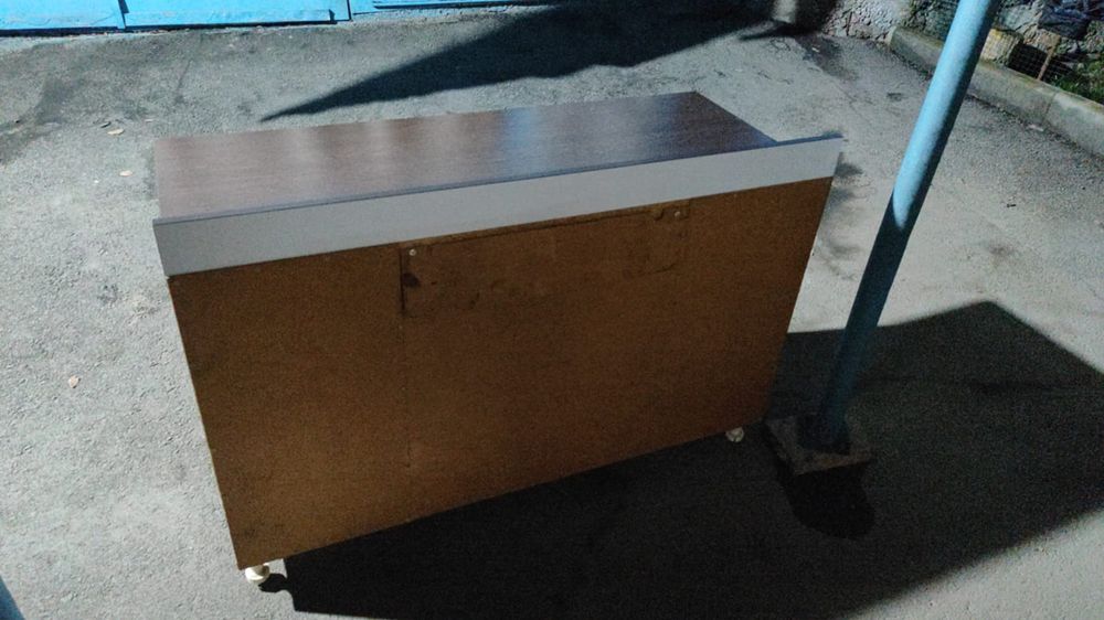 Тумбочка под телевизор