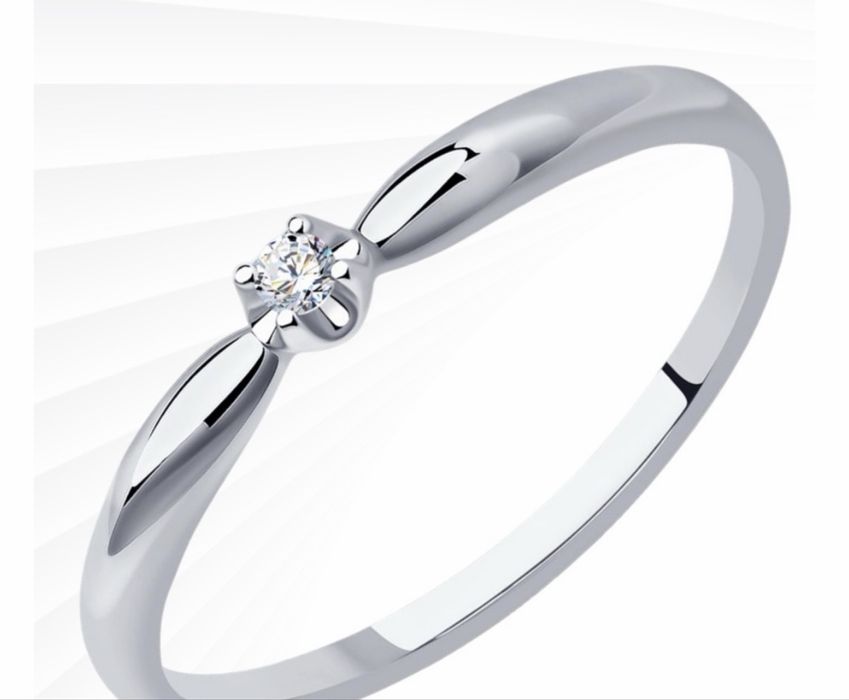 Кольцо белое золото