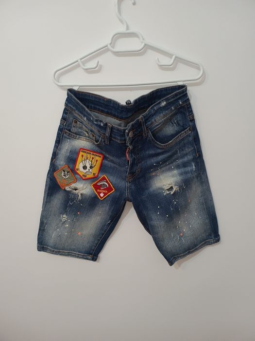 Pantaloni Scurti Blug Dsquared2 Marimea 42 (XS/S) Bermude Denim Distressed cu Patch-uri