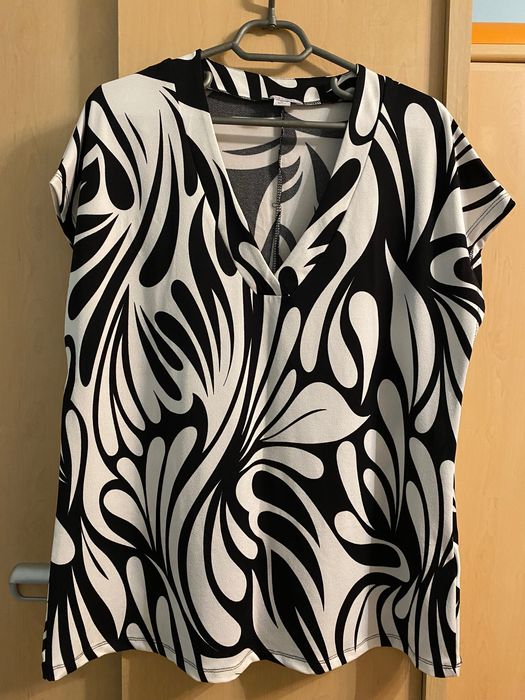 Дамска блузка размер M