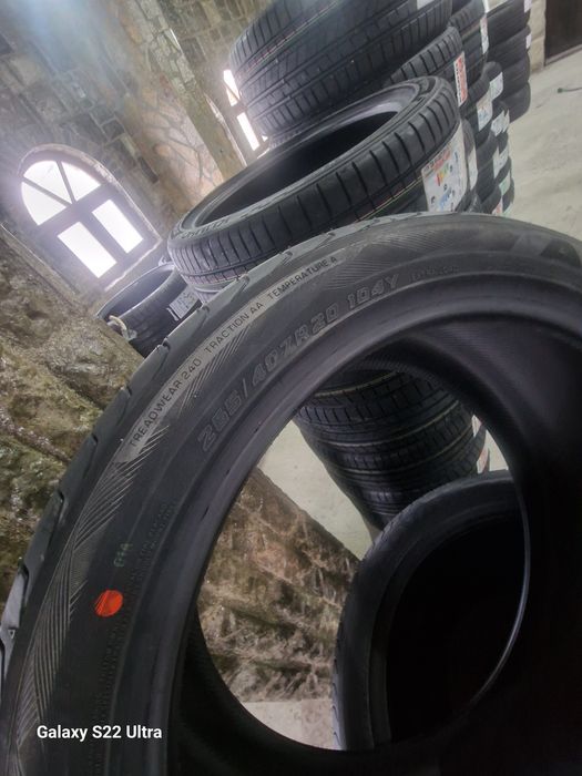 265 40 20 Yokohama 4бр нови летни гуми Замъка Ямбол