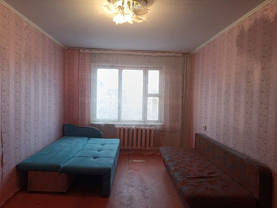 Отдам диваны шкафы, самовывоз