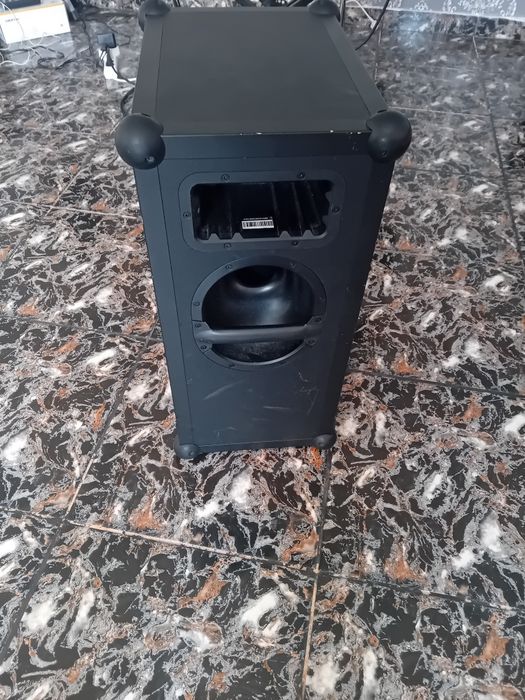 Vând boxă SOUNDBOKS perfect funcțională