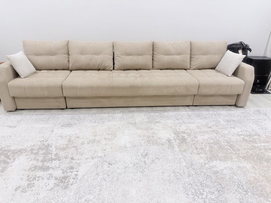 Большой модульный диван 3,8 м