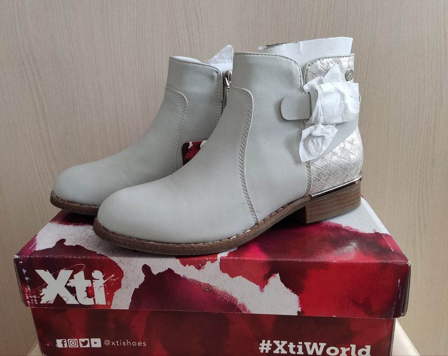 Нови с кутия Боти XTI 37 номер