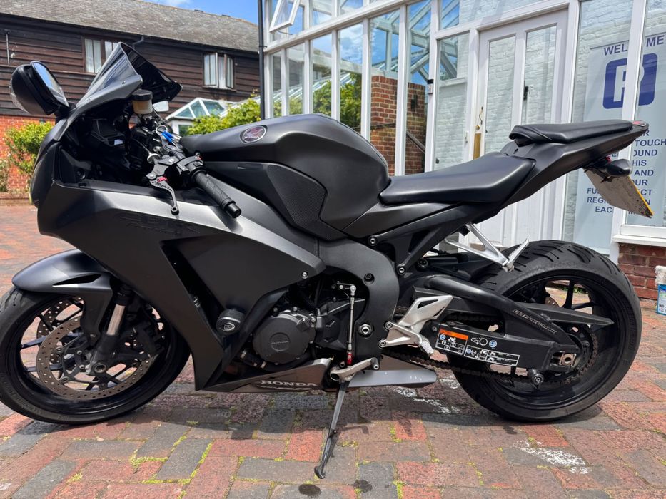 Vand Honda CBR 1000 RR R Fireblade