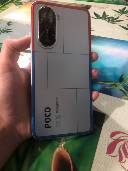 Срочно Продам Poco M7 Silver 256/8