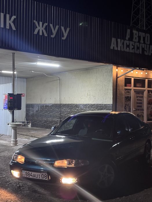 Mazda kronos 626