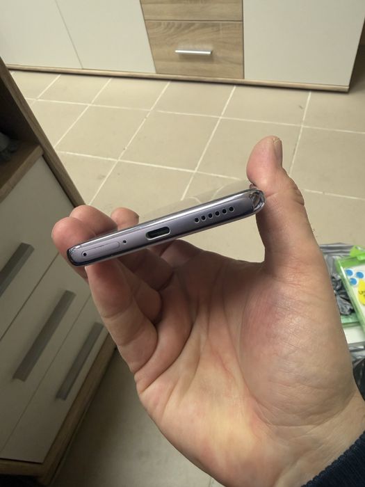 Xiaomi Redmi Note 14 Pro 5G 8/256gb - перфектен