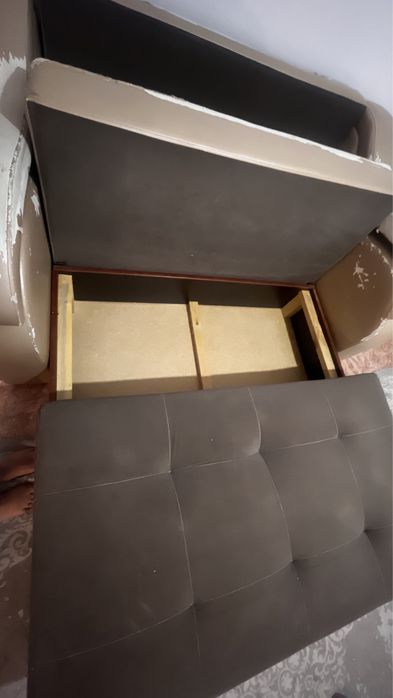 Отдам даром диван самовывоз бесплатно